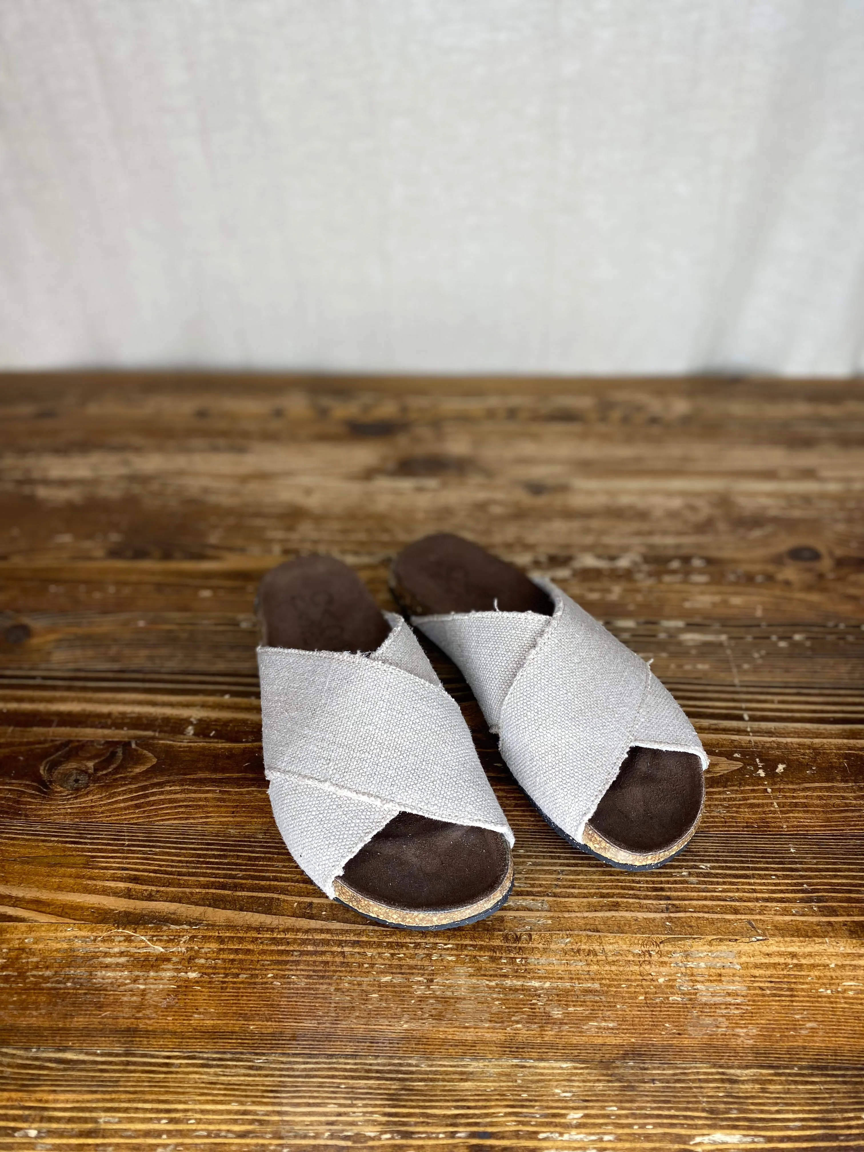 Biarritz Linen Slide
