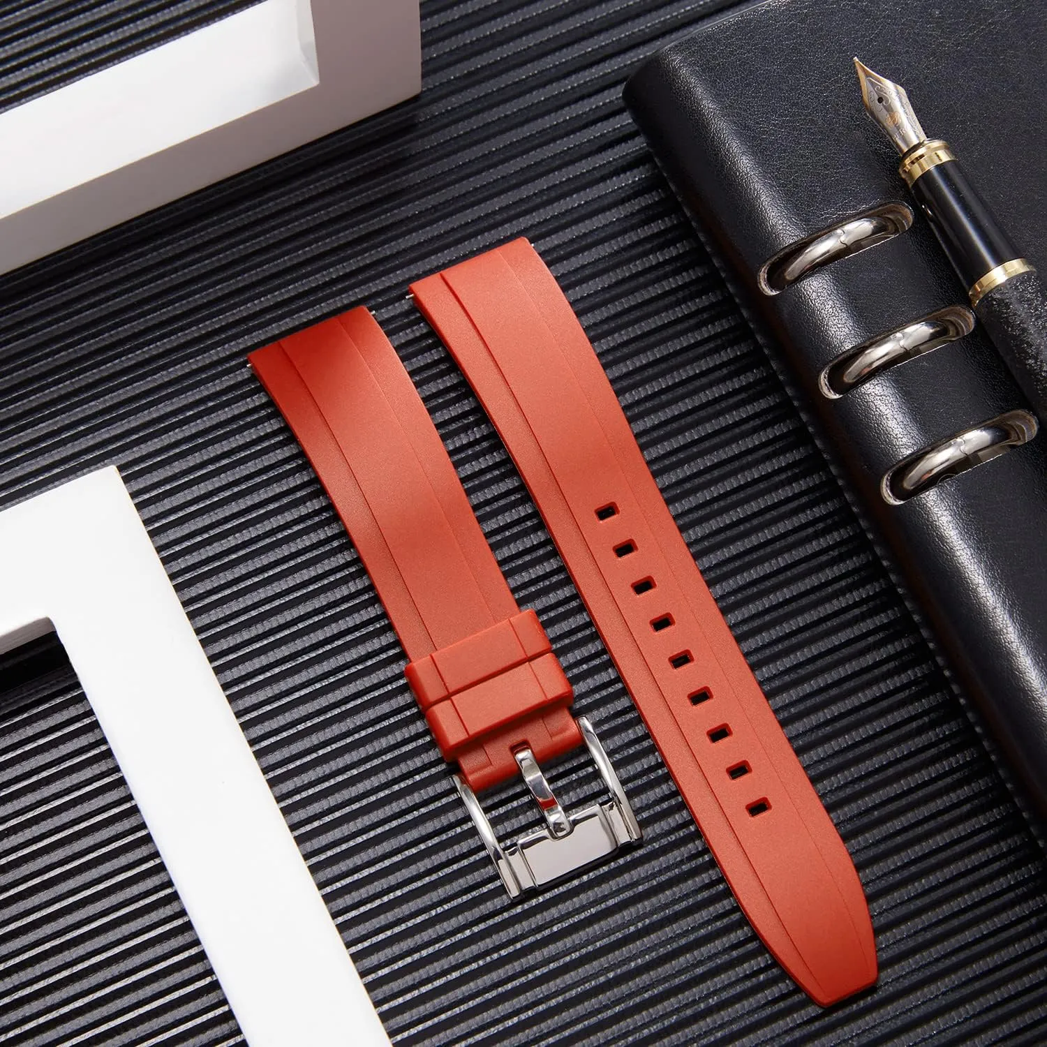 BINLUN Quick Release Silicone Watch Bands Replacement Rubber Watch Straps 18mm 19mm 20mm 21mm 22mm 24mm Smartwatches Bands for Men and Women Waterproof Sport Watchbands with 11 Colors