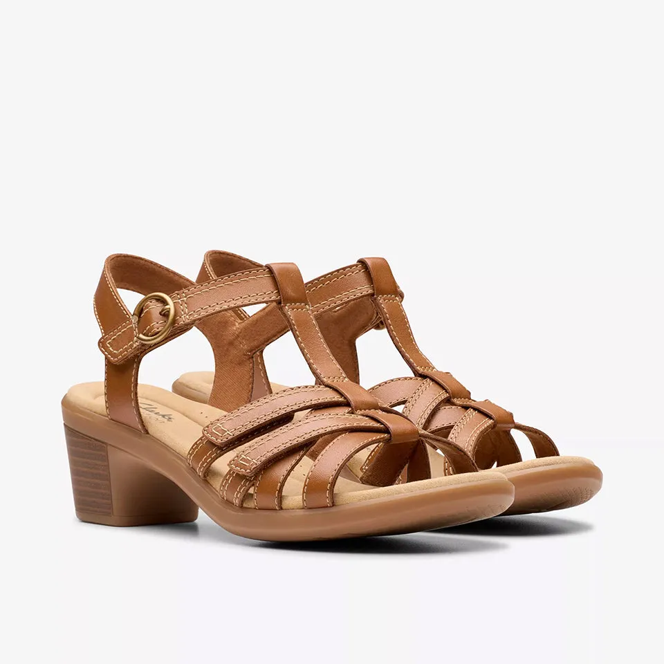 Clarks Women's Emily2 Rose Tan Leather 26181673