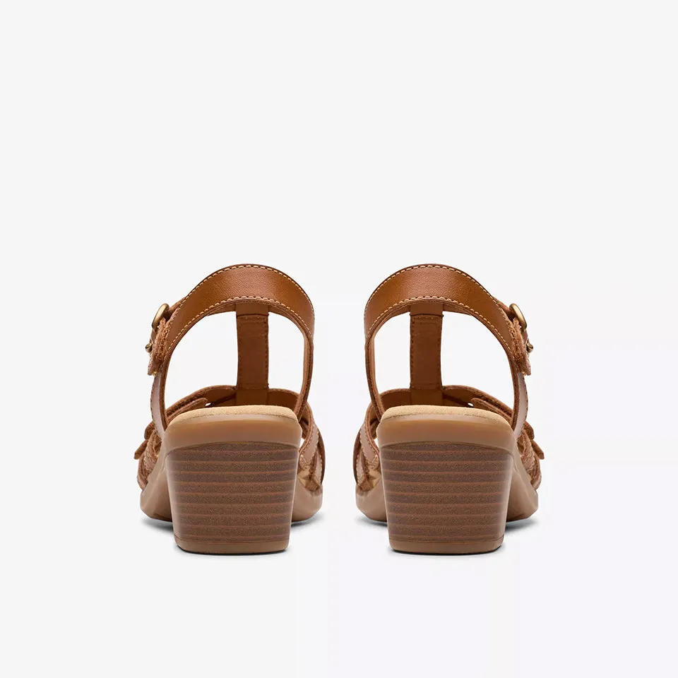 Clarks Women's Emily2 Rose Tan Leather 26181673