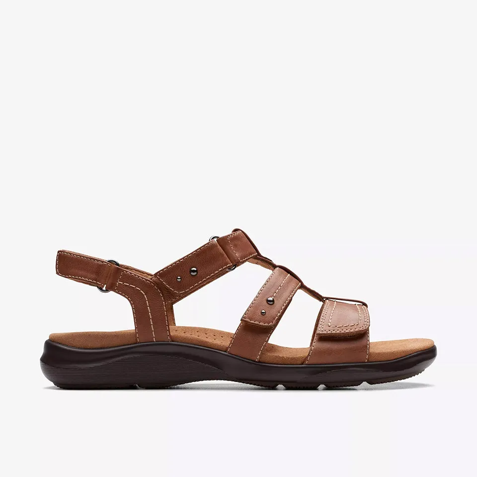 Clarks Women's Kitly Step Tan Leather 26172012