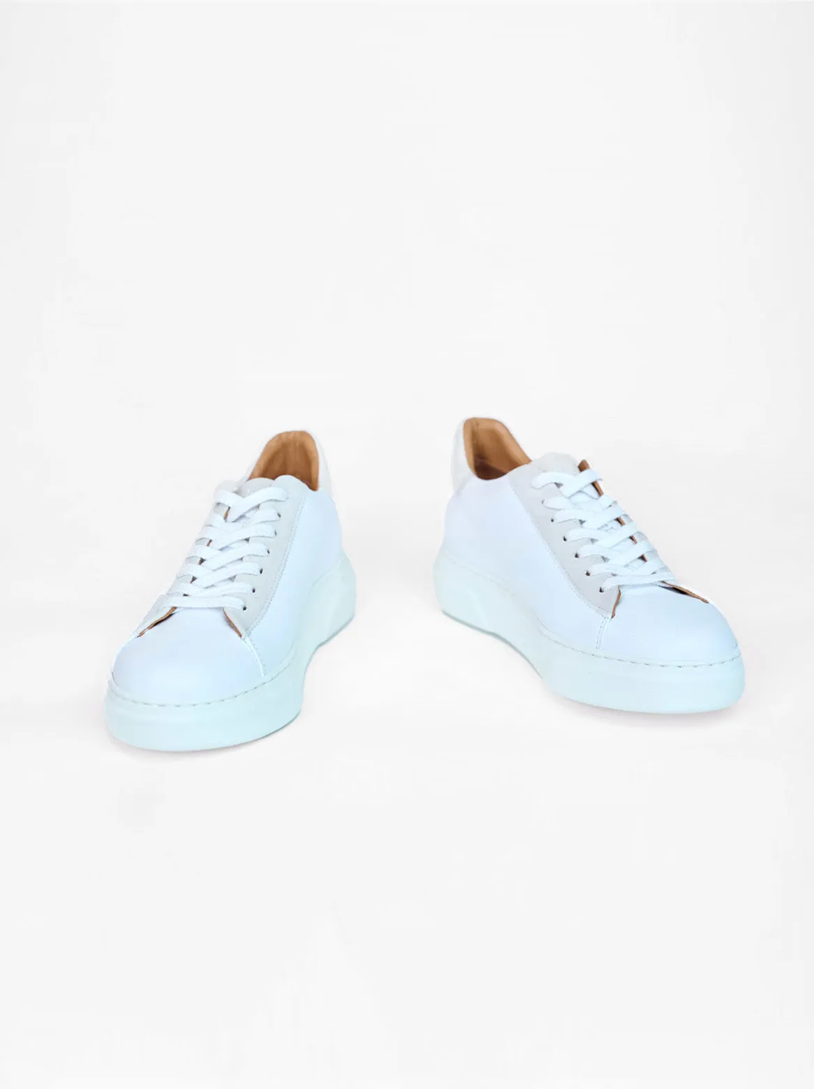 Diana Sneaker White