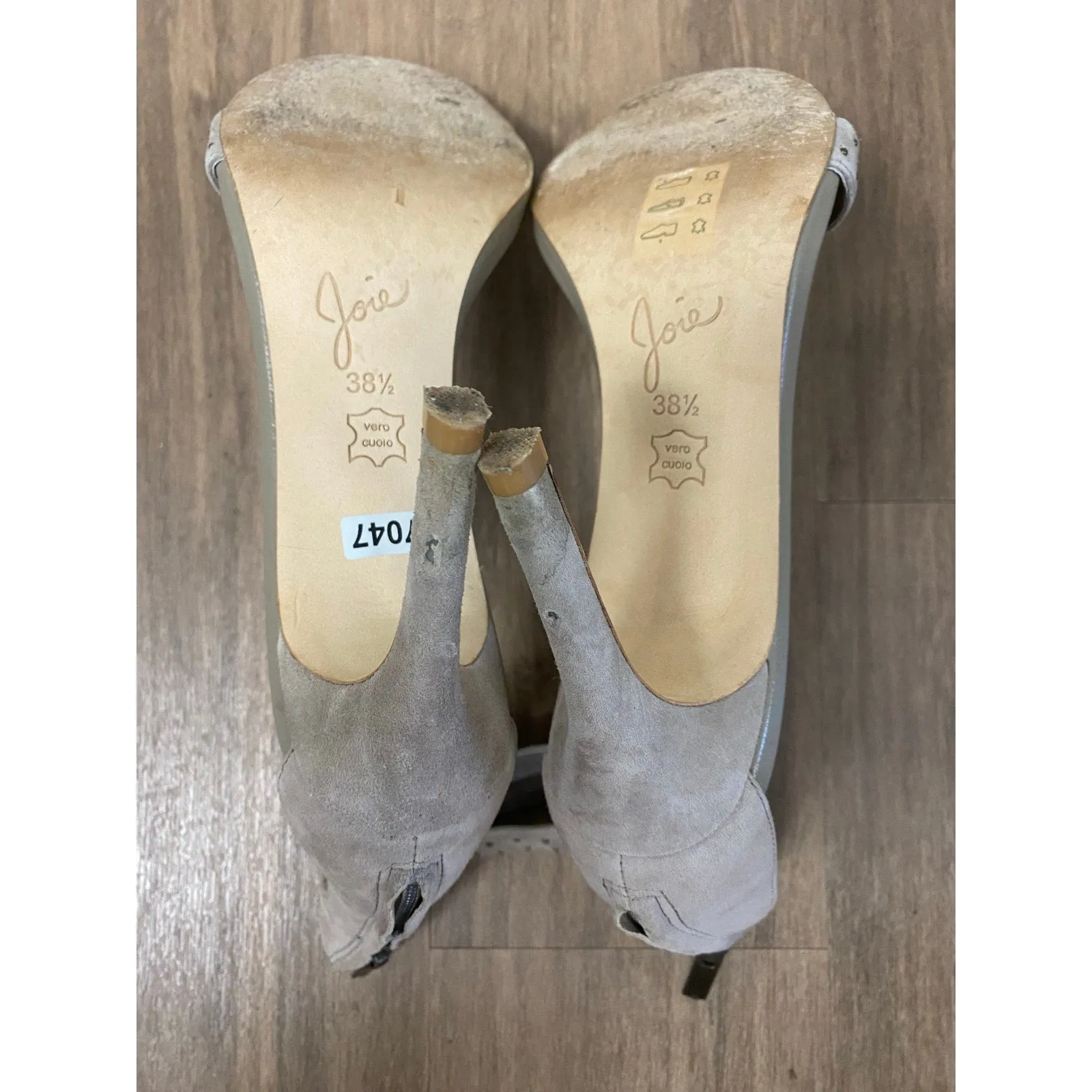 Joie Grey Taupe Suede Strappy 4 Inch Heel Sandal Sz 38.5