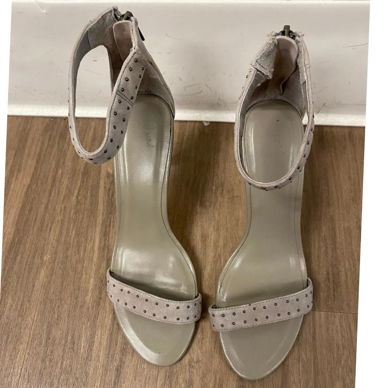 Joie Grey Taupe Suede Strappy 4 Inch Heel Sandal Sz 38.5