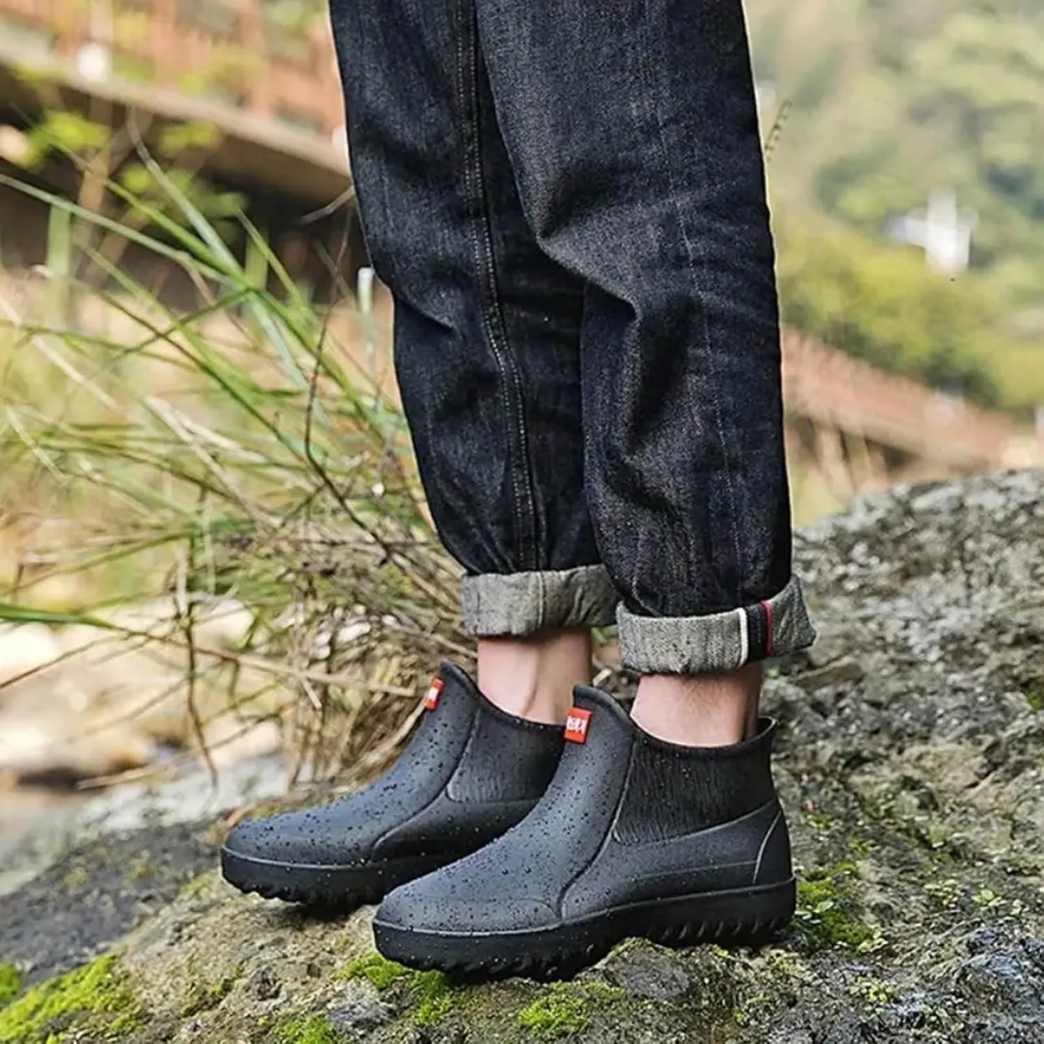 Men's Short Tube Slip Outer Casual Rain Boots High-Performance Fishing Rain High Traction Men's Ankle Boots