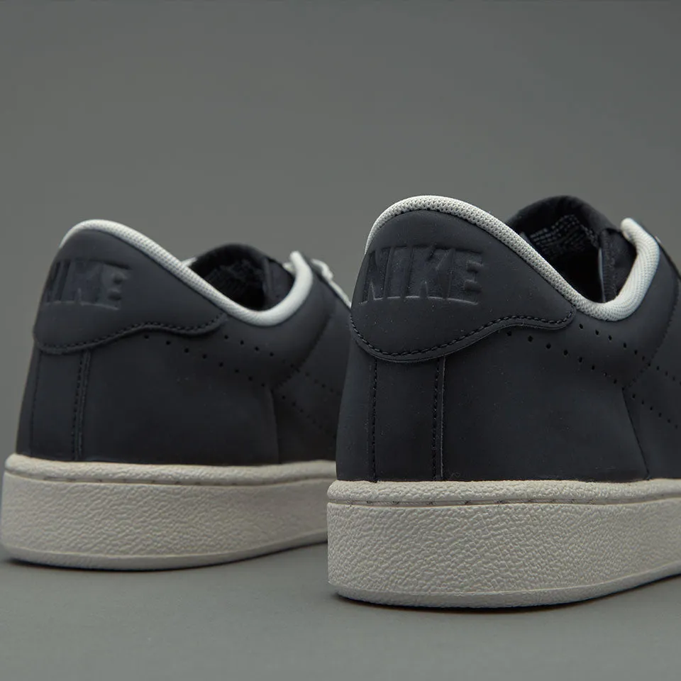 NIKE TENNIS CLASSIC