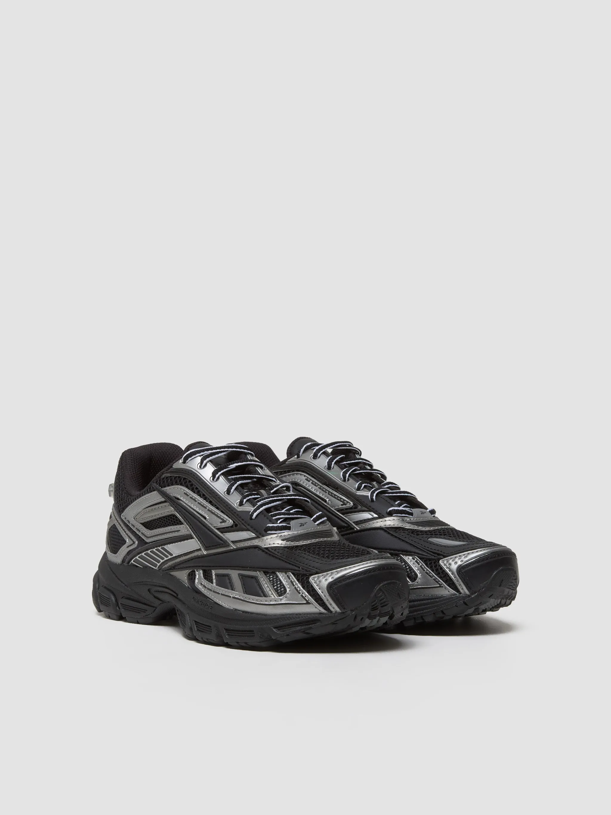 Premier Road Ultra Sneaker in Black Metallic