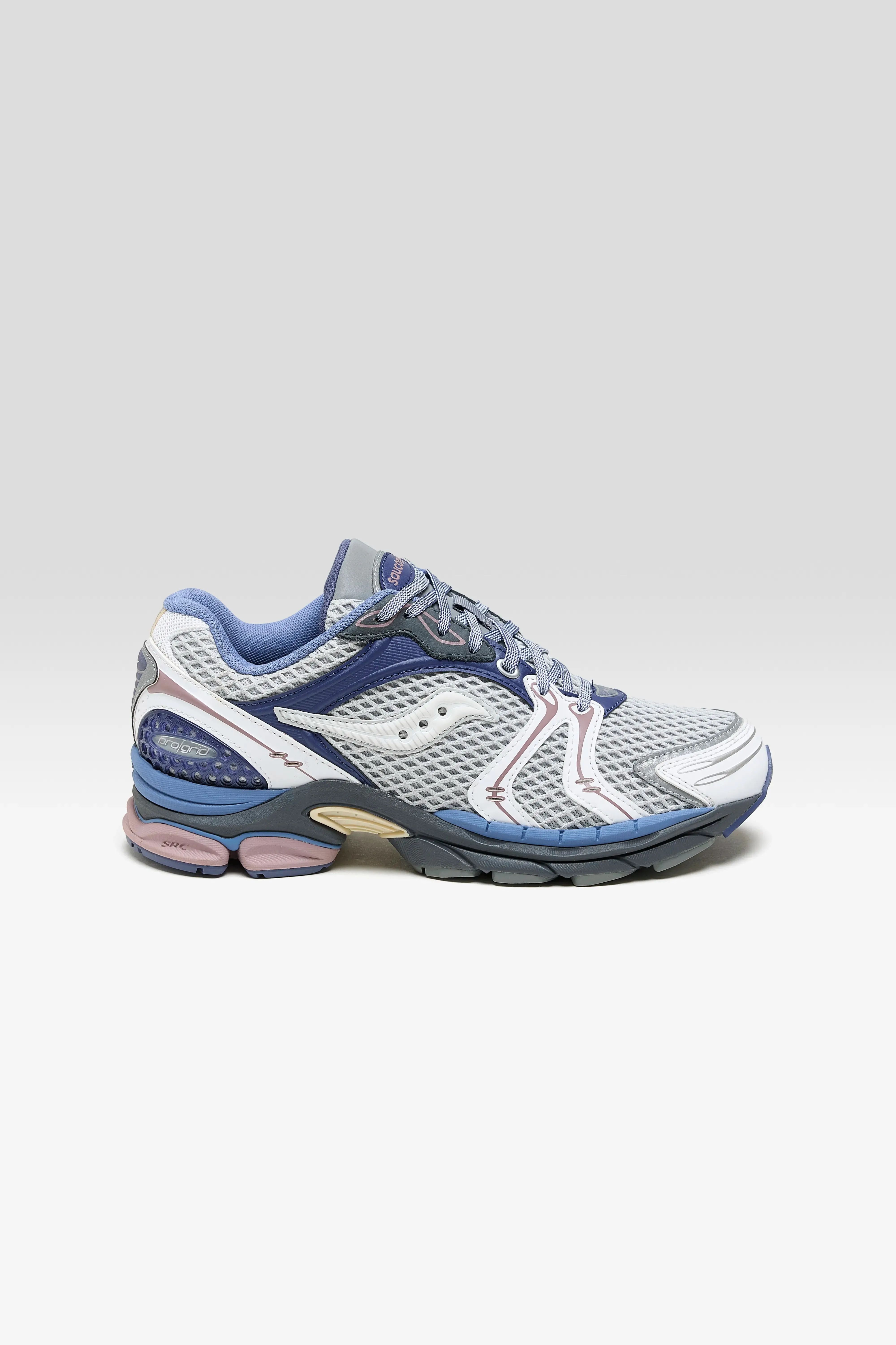 ProGrid Triumph 4 for Women  (251 / W / BLUE)