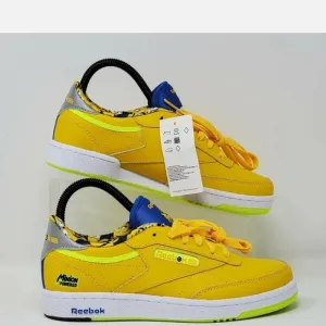 Reebok Club C 85 MU GS Minion Sneaker Tennis Youth Size 5 Yellow FX3352 New