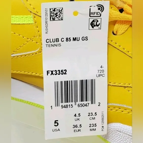 Reebok Club C 85 MU GS Minion Sneaker Tennis Youth Size 5 Yellow FX3352 New