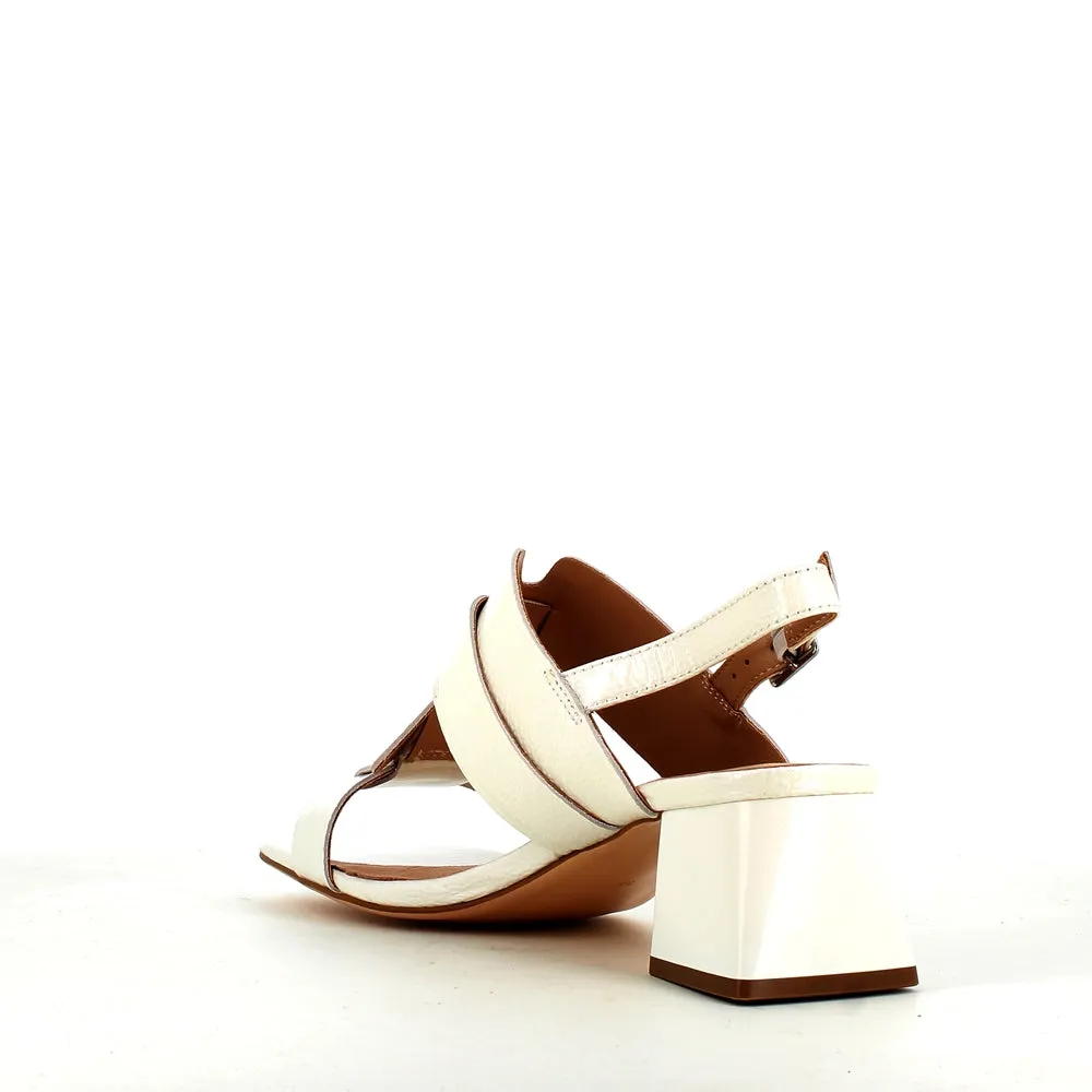 Regarde Le Ciel Amalia White Patent Mix