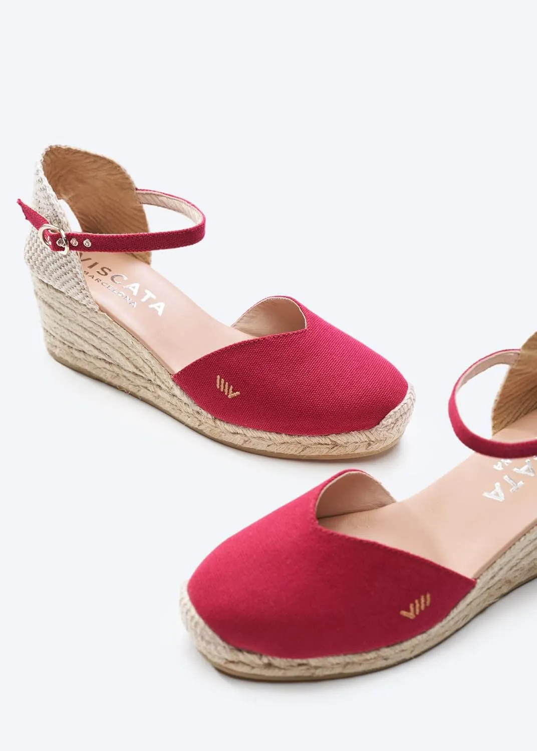 Viscata Reus Canvas Wedge Handmade 2 ½” Heel Women's Sandals with Breathable Cotton Canvas V-cut Vamp and 100% Natural Jute Midsole for all Casual Occasions