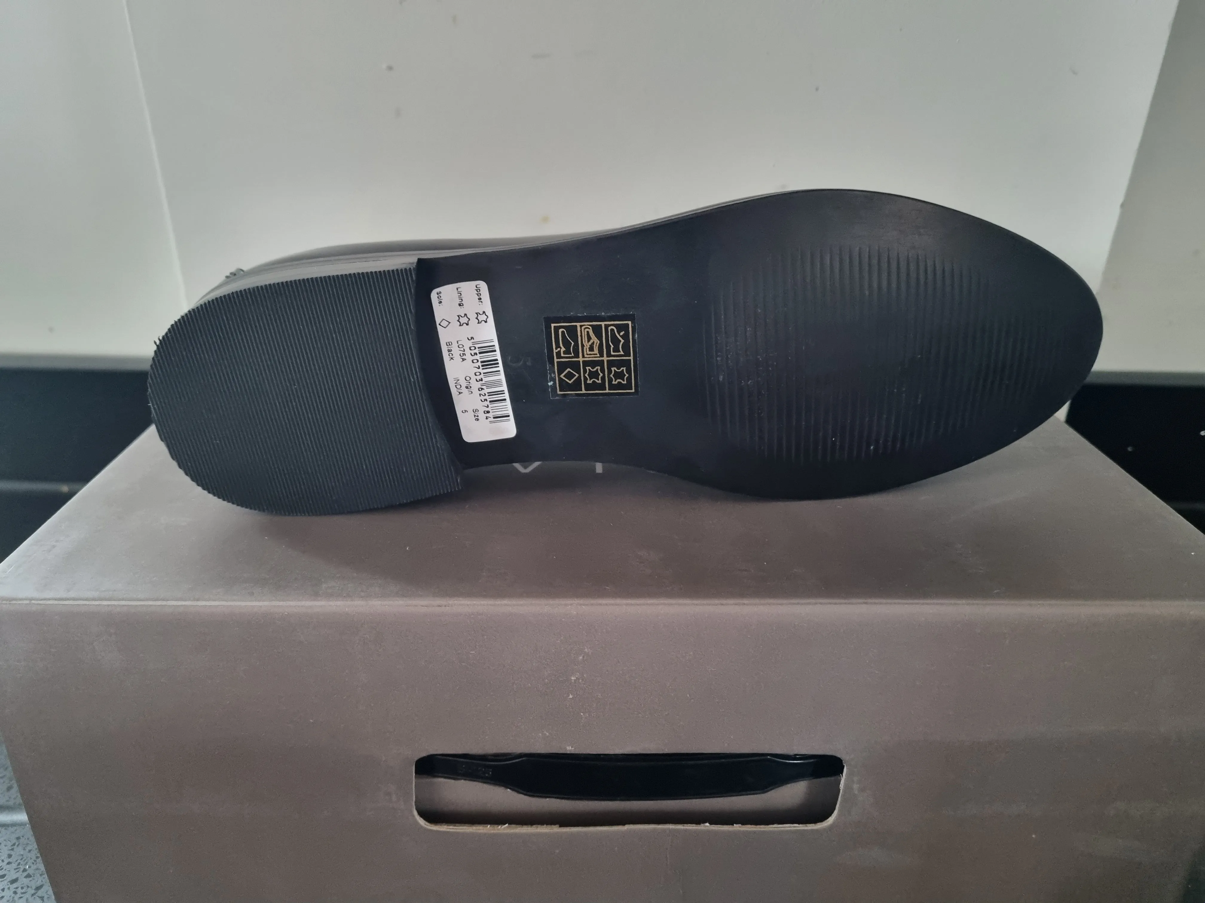 Womens - Cipriata Hi-Shine Black Saddle Loafer (L075A)