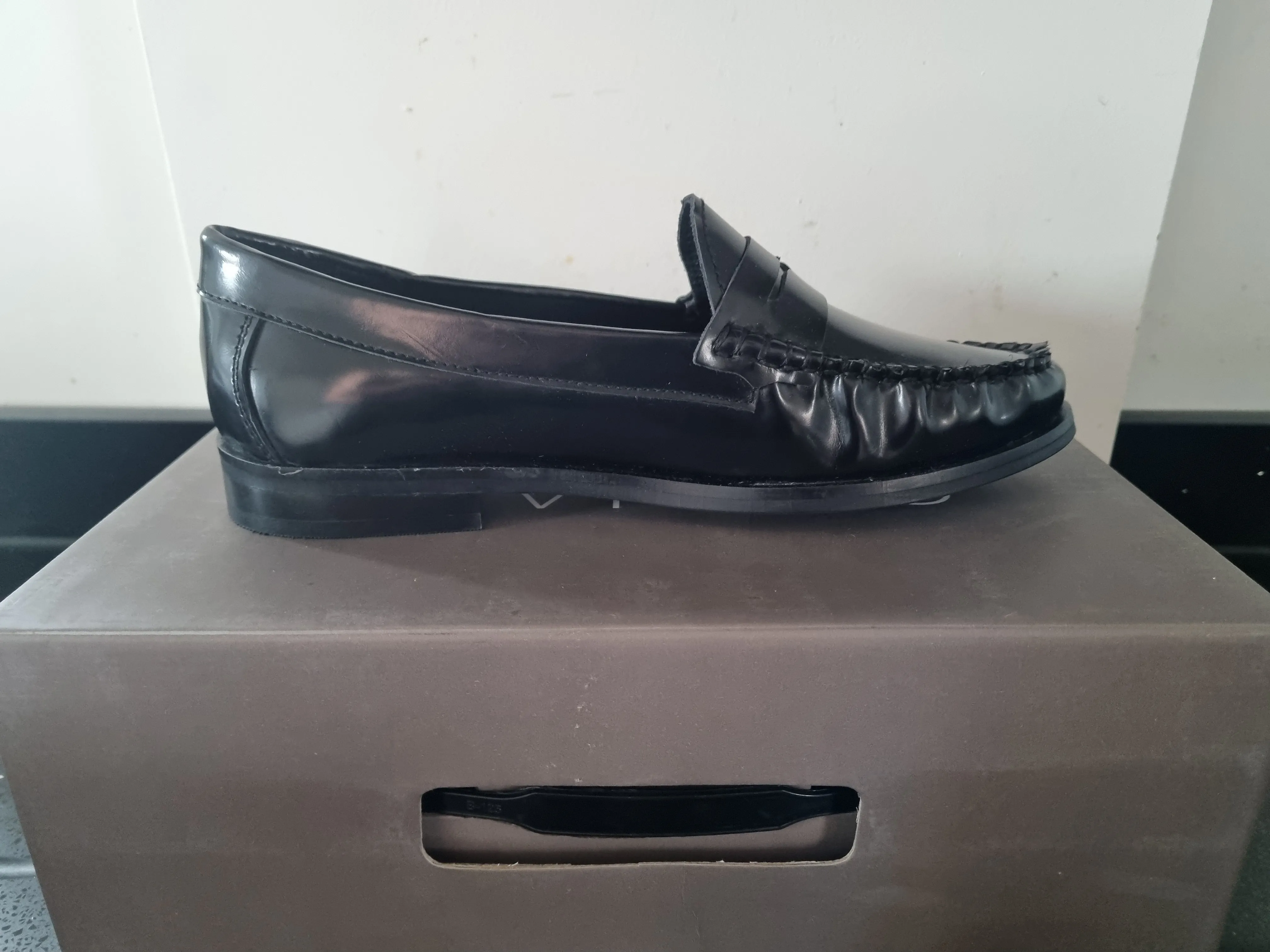 Womens - Cipriata Hi-Shine Black Saddle Loafer (L075A)